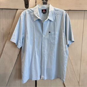 Quiksilver Light Blue Shirt Size XL